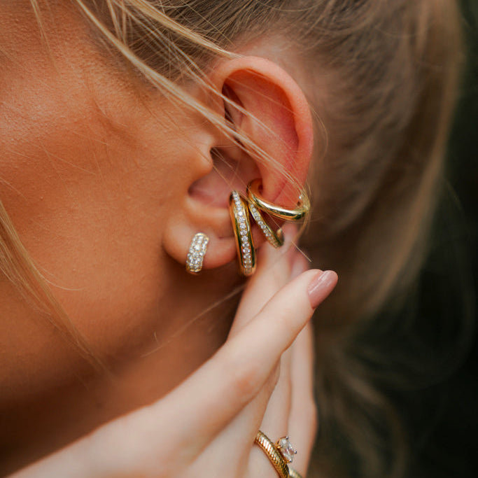 Diamond Circle Ear Clip Earrings in 18K Yellow Gold