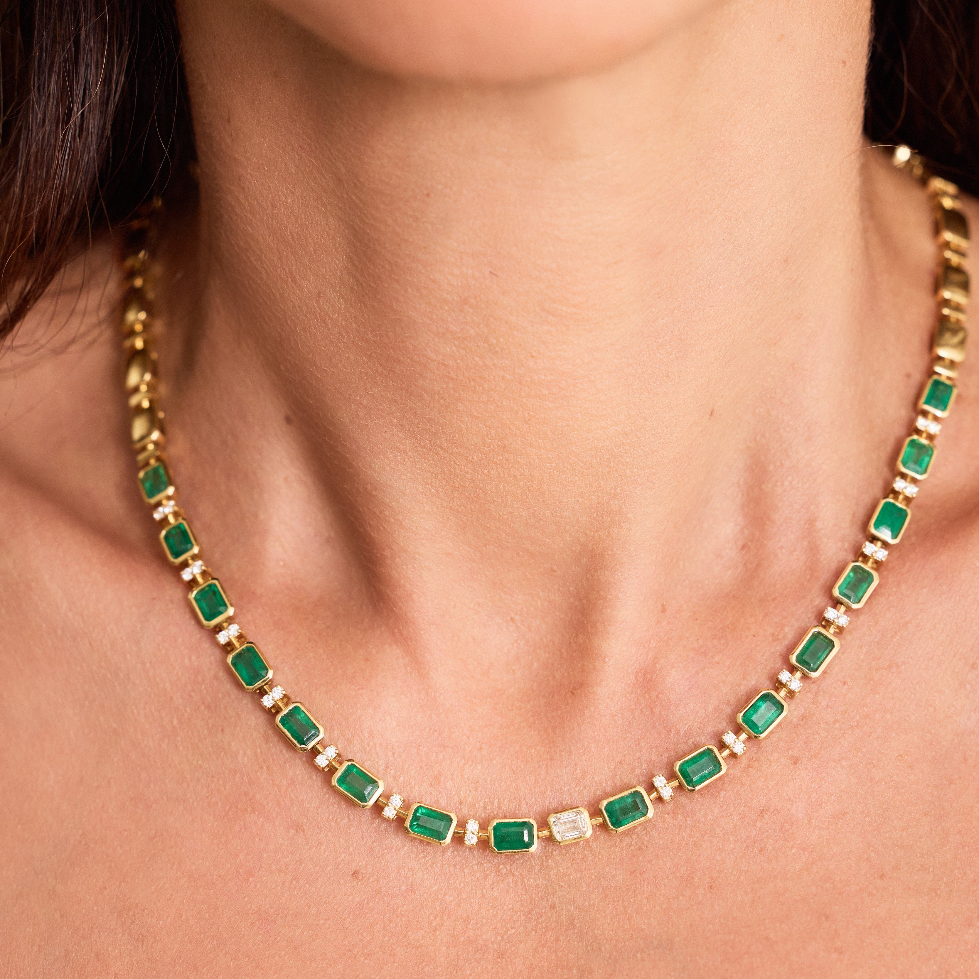 Emerald and Diamond Lariat Necklace in 18K Yellow Gold