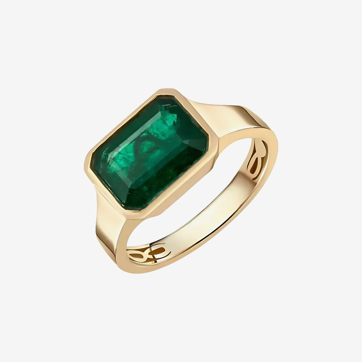 Rectangular Emerald Cocktail Ring in 18K Yellow Gold | JJ Jewelry