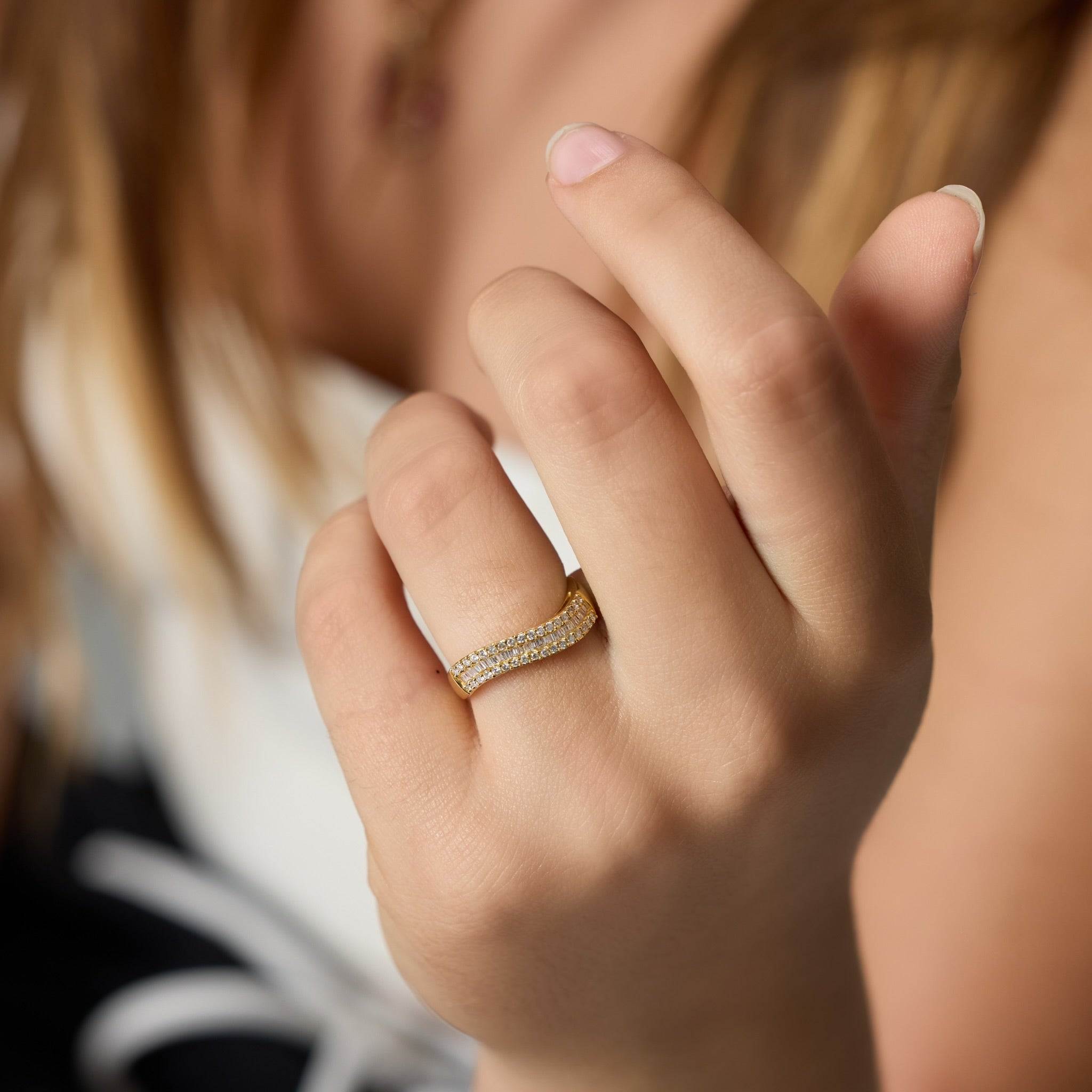 Wave Diamond Ring