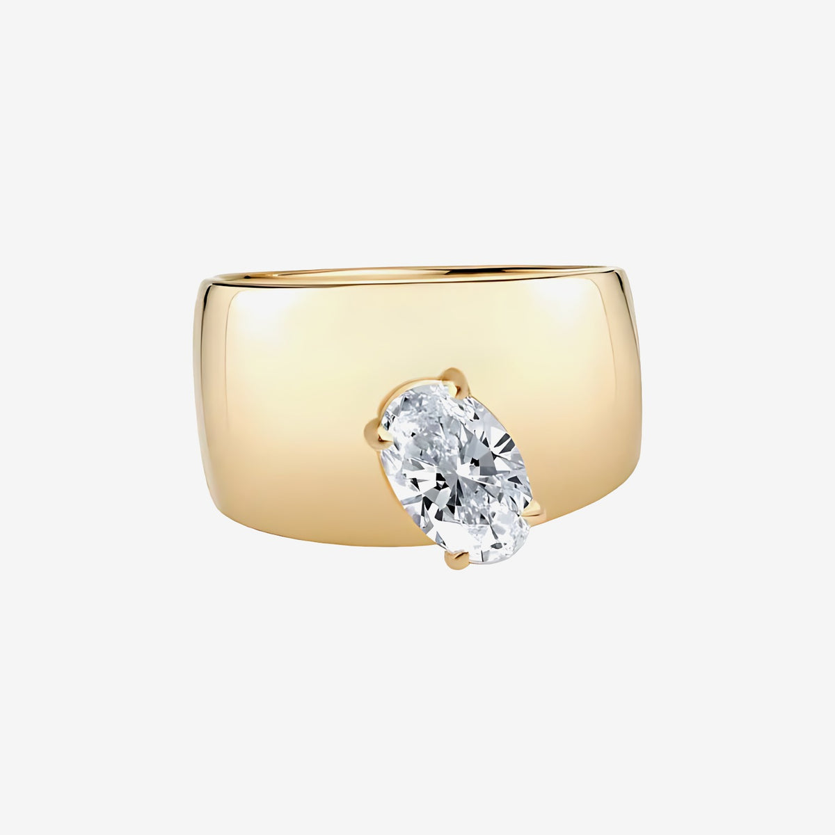 Oval Diamond Statement Ring in 18K Yellow Gold | JJ Jewelry