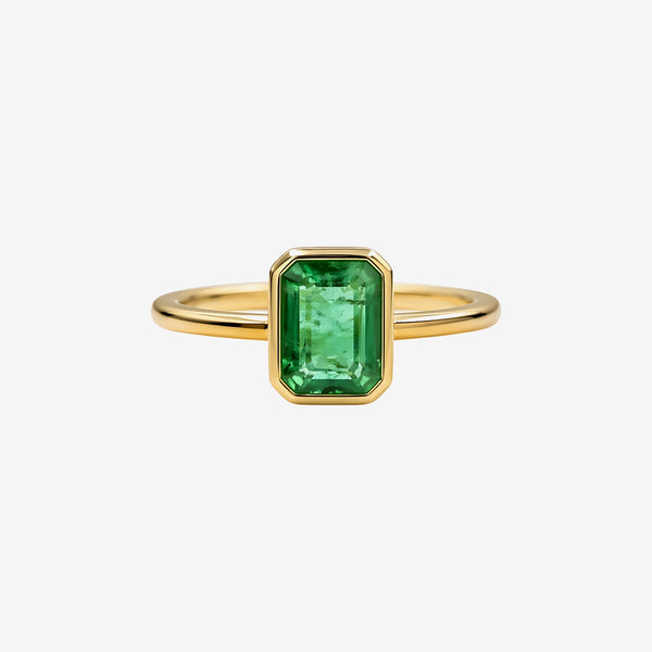 Rectangular Emerald Bezel Ring in 14K Yellow Gold | JJ Jewelry