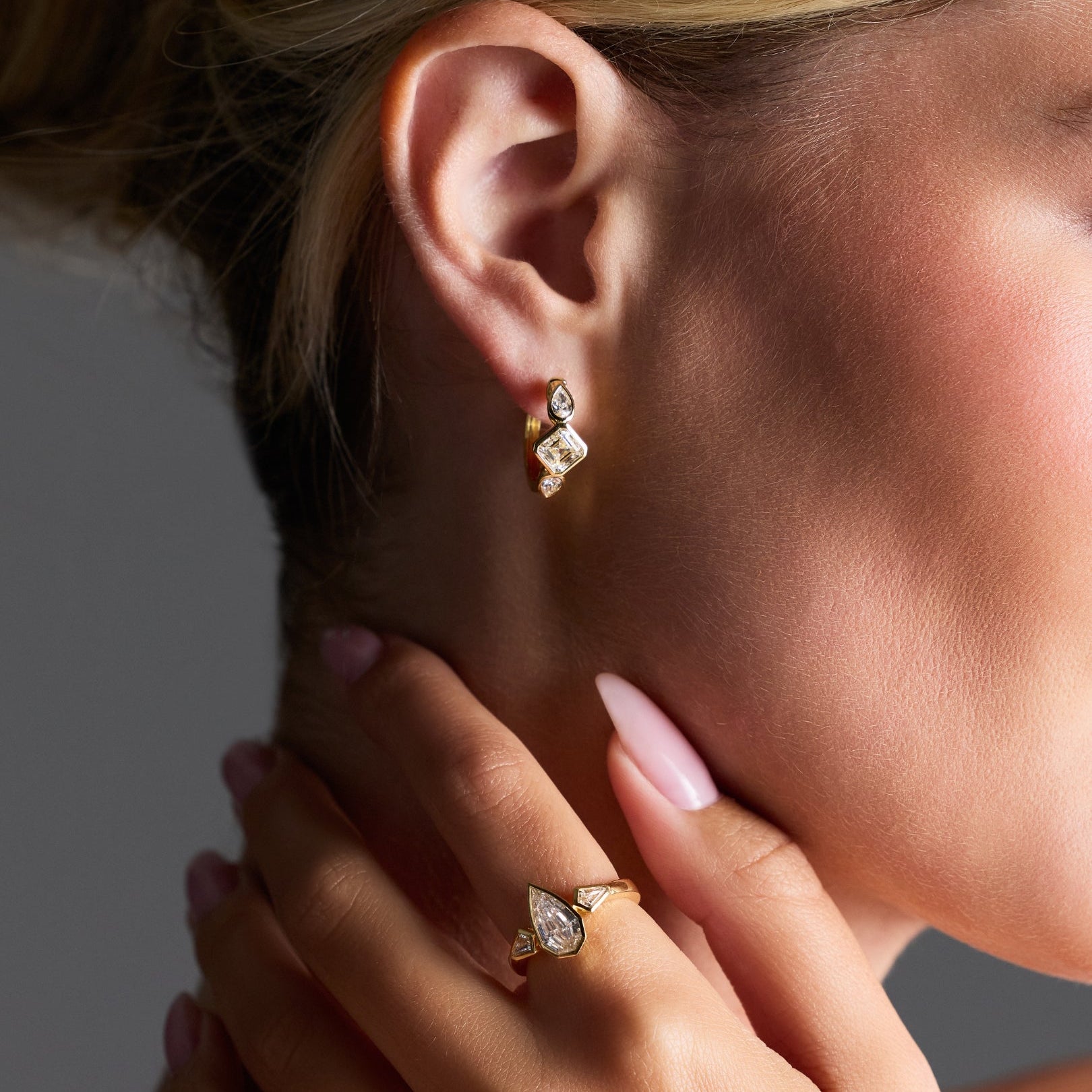 Three-Shape Diamond Bezel Ring in Yellow Gold