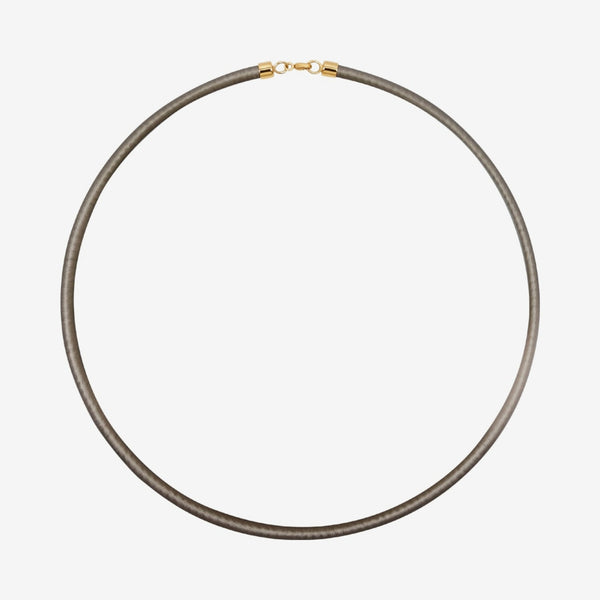 Silk Cord Necklace with Gold Clasp in 18K Yellow Gold, Green | JJ Jewelry